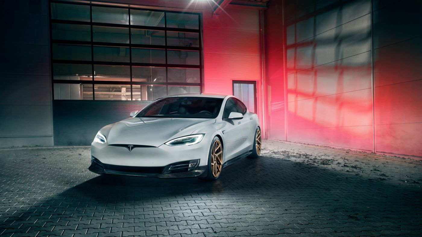 Tesla vehicle accessories